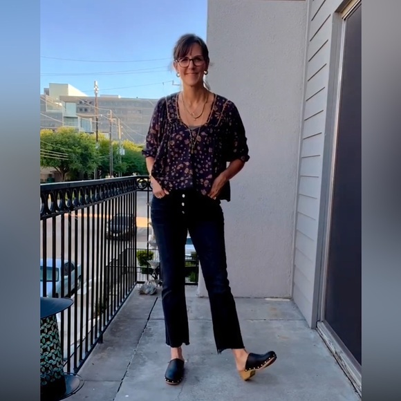 Free People Navy floral boho top. Size XS - fits like a s/m - Picture 6 of 7